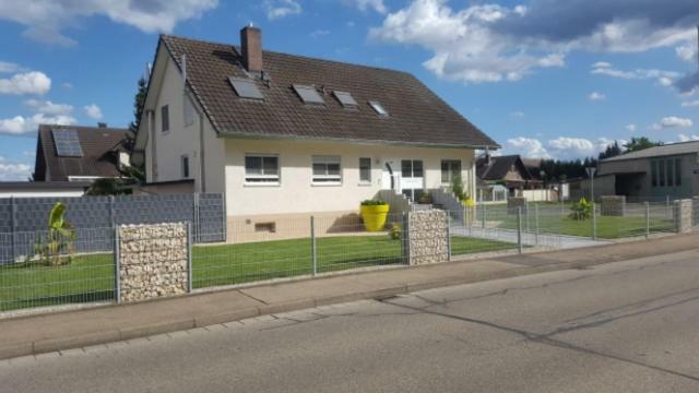 Ferienwohnung Witt Rheinhausen Εξωτερικό φωτογραφία